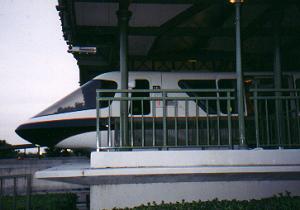 03_monorail.jpg